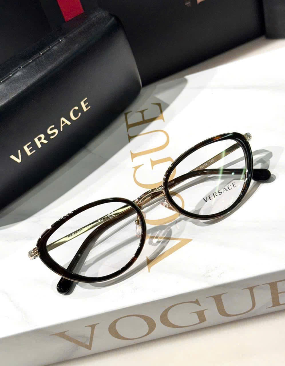 Gọng Kính Cận Versace VE1258 Havana – Biểu Tượng Thời Trang Ý Sang Trọng, Tôn Dáng Khuôn Mặt