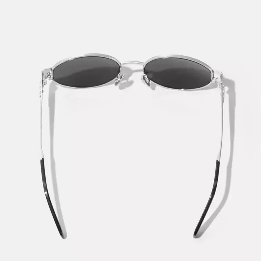 Kính Mát Celine Triomphe Oval Sunglasses CL40235U Màu Xám Gọng Bạc