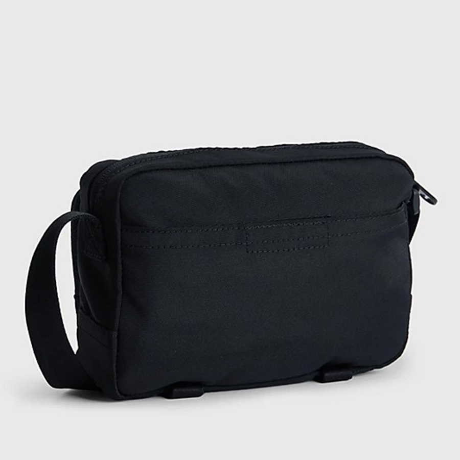 Túi Đeo Chéo Nam Calvin Klein CK Recycled Crossbody Bag K50K510382_0GJ Màu Đen