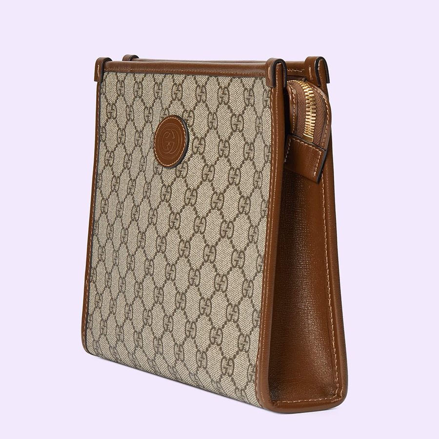 Túi Cầm Tay Nam Gucci Beauty Case With Interlocking G Màu Be Nâu