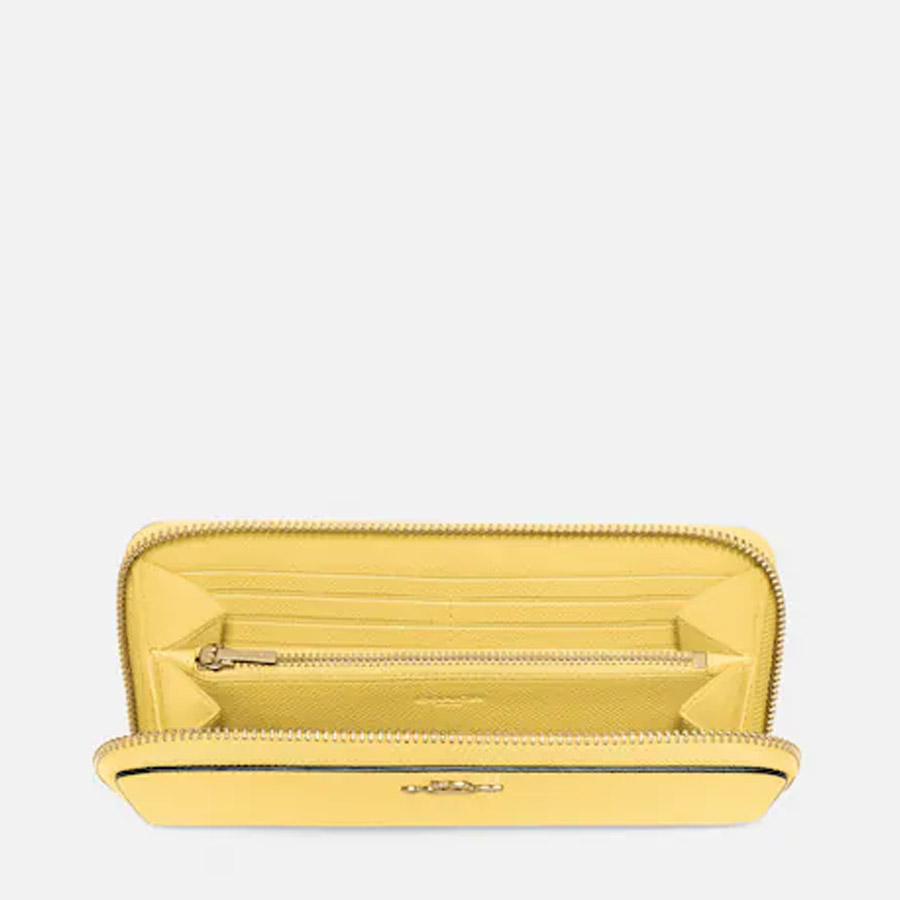 Ví Coach Accordion Zip Wallet In Crossgrain Leather Màu Vàng