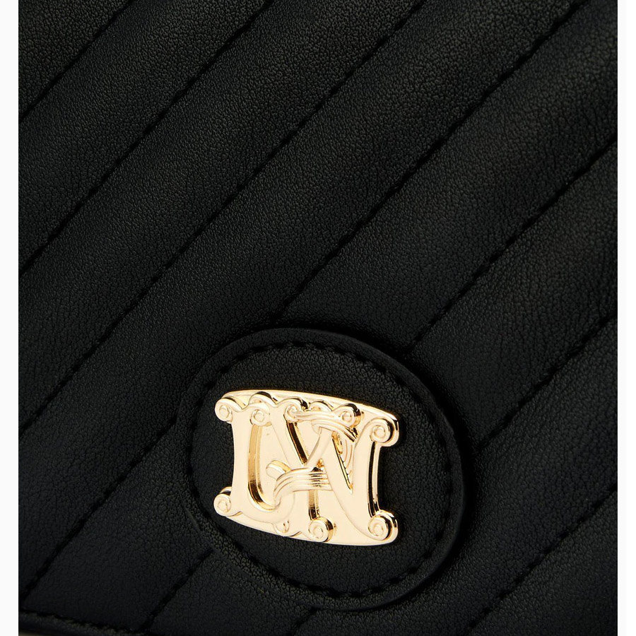 Ví Lyn Harmony Wallets On Chain LL21FWF034 Màu Đen