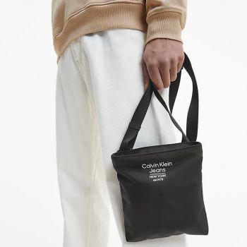Túi Đeo Chéo Nam Calvin Klein CK Recycled Flat Crossbody Bag K50K510102_BDS Màu Đen