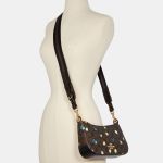 Túi Đeo Chéo Coach C6823 Jes Baguette In Signature Canvas With Vintage Mini Rose Print In Brown Black Multi Màu Nâu